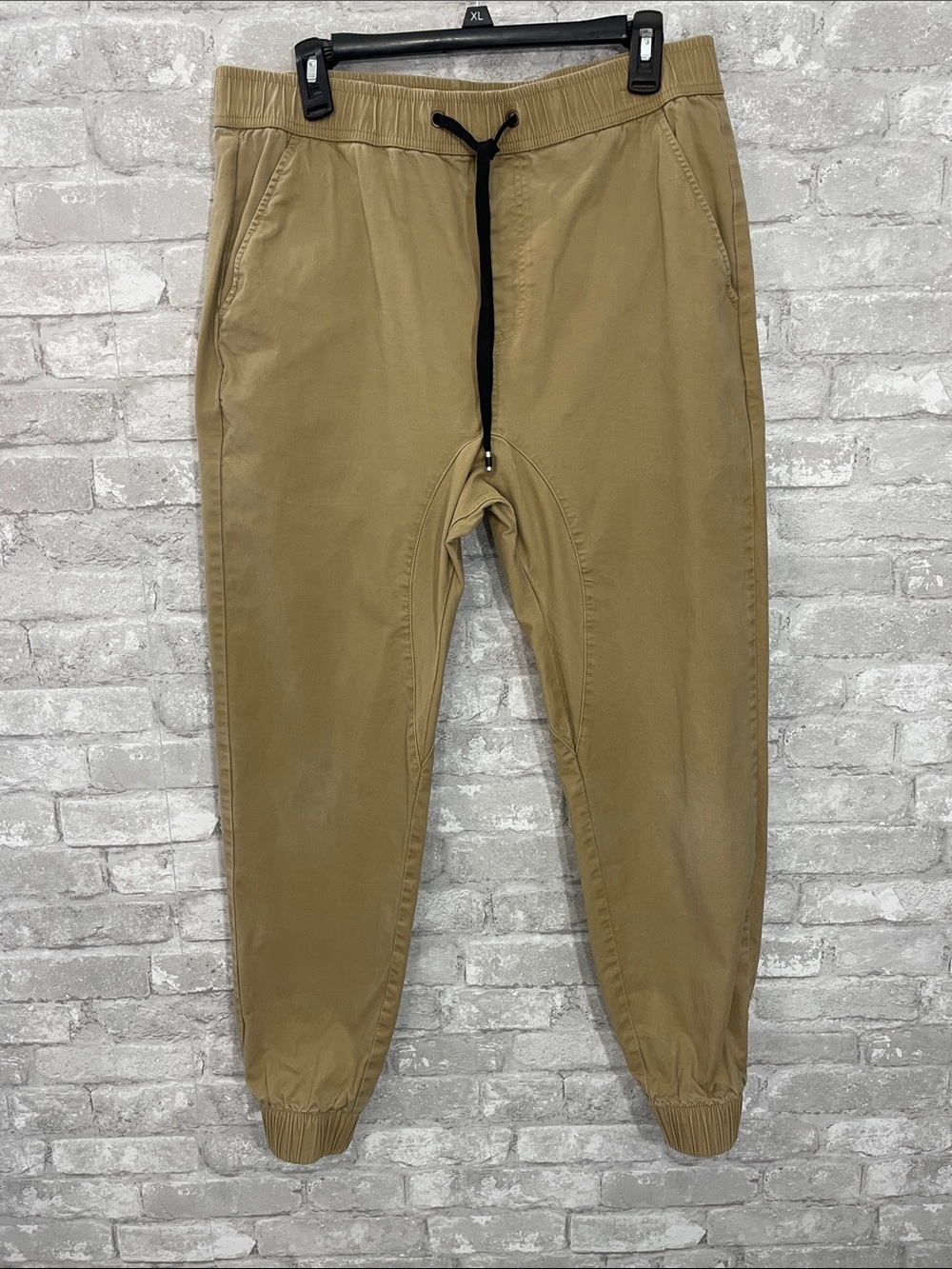 ITALTMORN Men's Casual Tan Jogger Pants with Drawstring